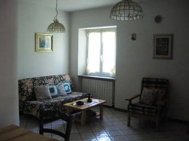 アパート La Casa Del Nonno Giampierone